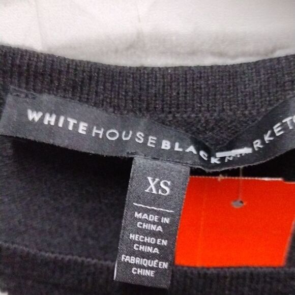 Gray and Black Color Block Crew Neck Blouse - Picture 2 of 3